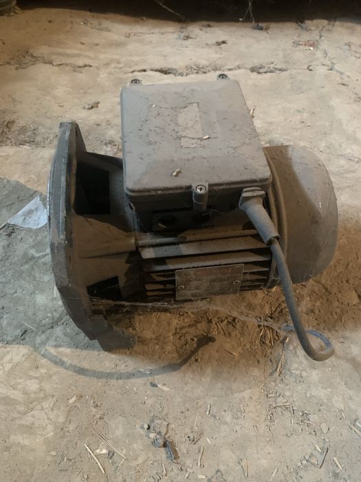 Электродвигатель мотор Speroni/Marina.  Италия