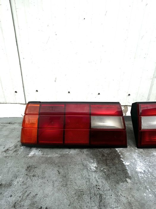 Farolins Traseiros BMW E30 Originais