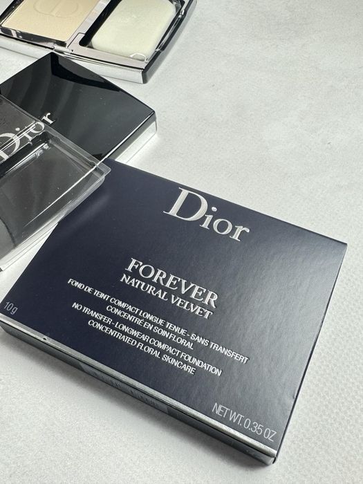 Пудра компактна Dior 0N