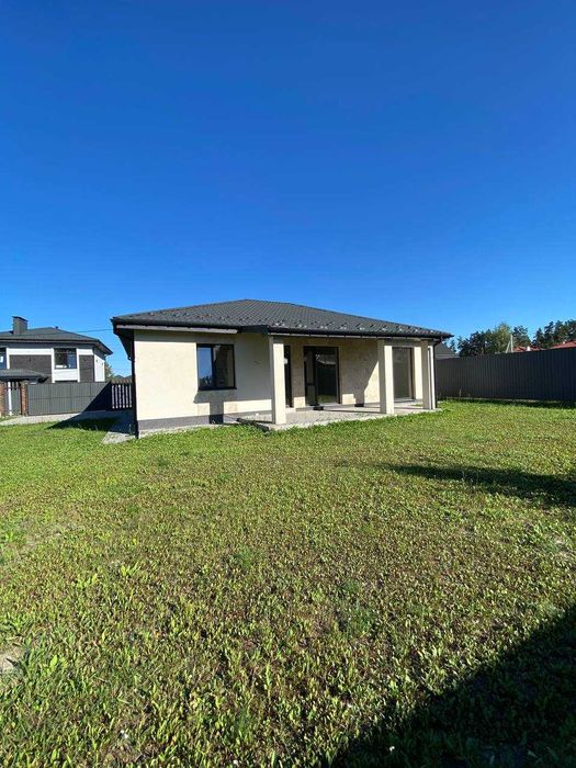 Продається розкішний одноповерховий будинок