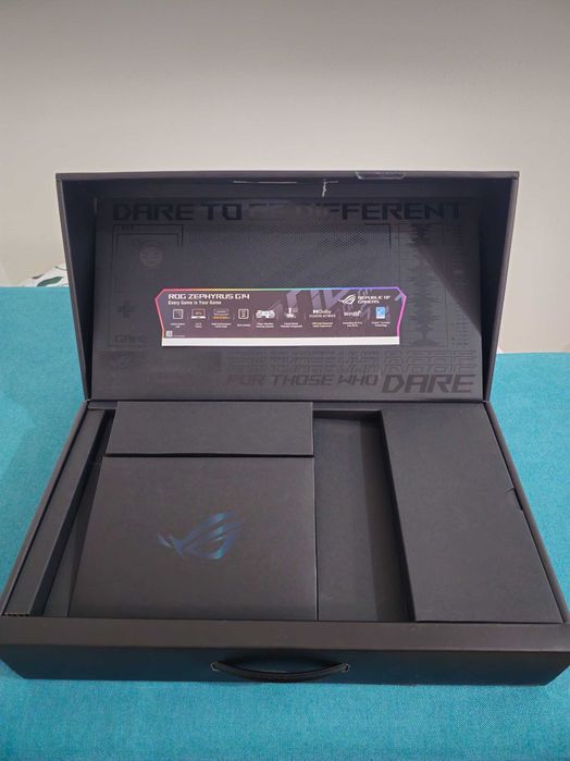 Portátil Asus ROG Zephyrus G14 (GA402) - Gaming