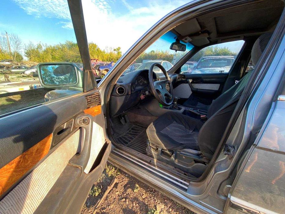 BMW / БМВ 525i E34 седан 1988-1996 разборка на запчасти