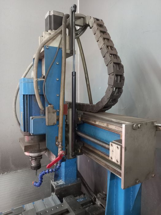 Frezarka do stalii CNC