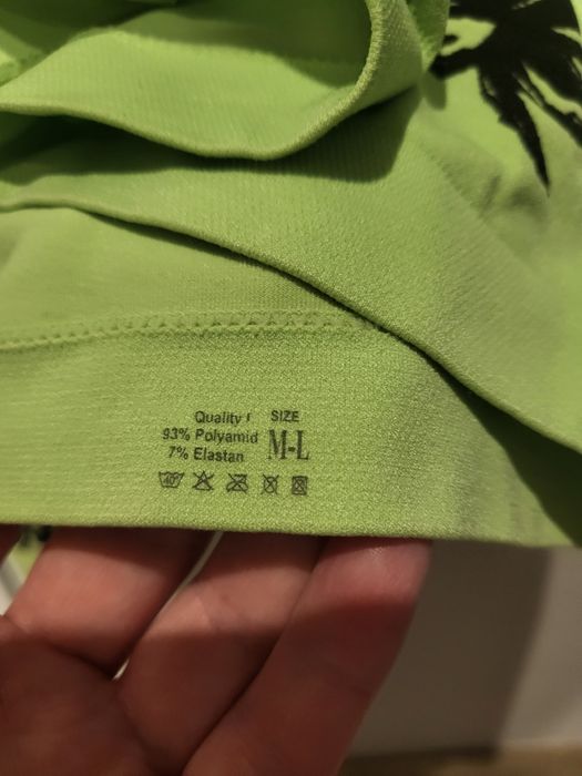 Bluzka zielona z lycrą i marszczeniem