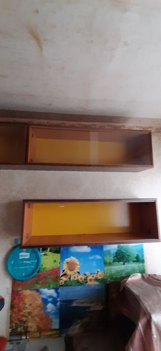 Настенные книжные полки