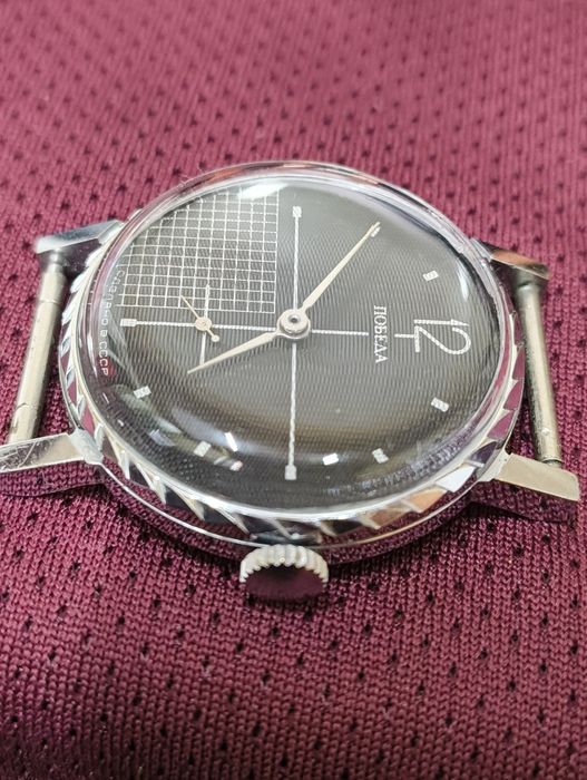 Наручний годинник победа. Наручные часы победа в хроме, ссср