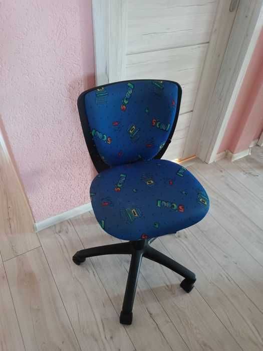 Krzesło obrotowe, biurowe, fotel dla dziecka do biurka stan bdb