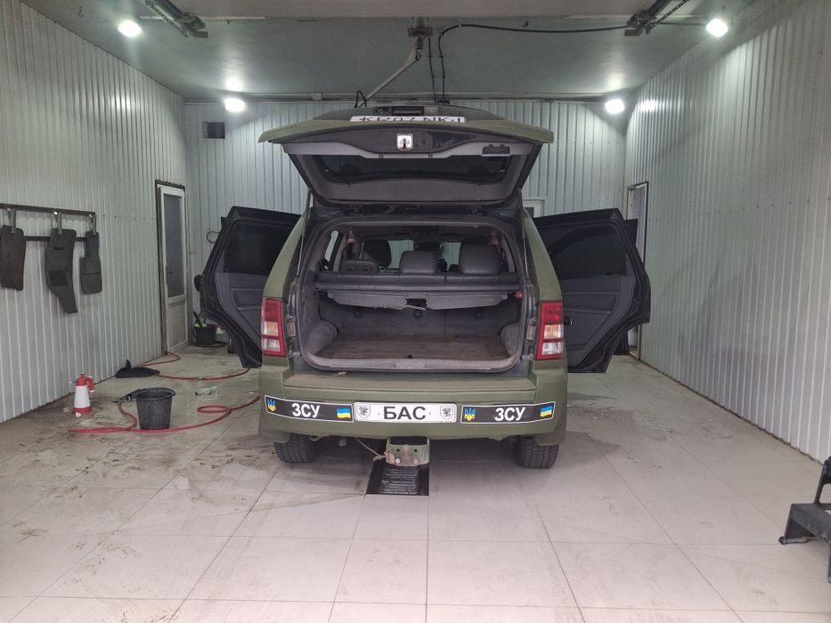 Авто продам Гран черокі