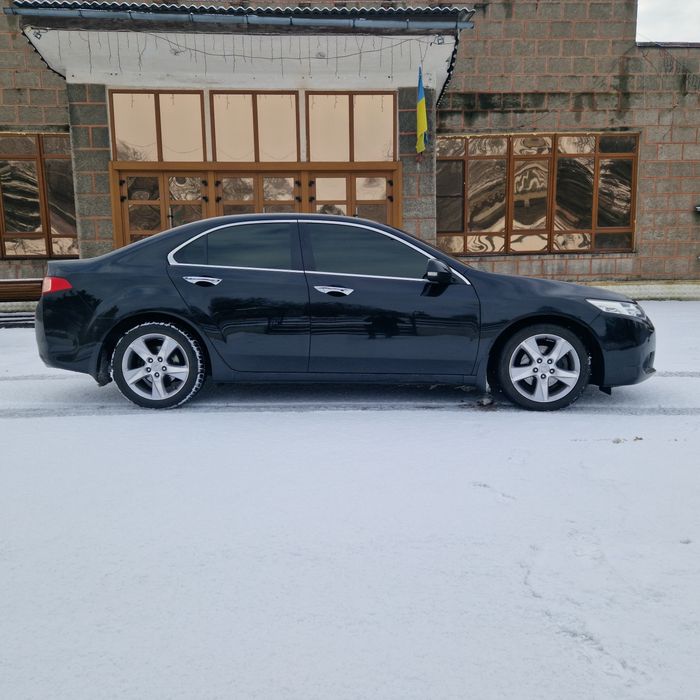 Продам Хонду Аккорд