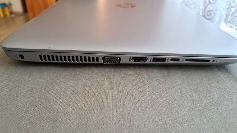 HP ProBook 450 G4 15,6" Intel Core i5, 4GB RAM, SSD 256GB, Win 10 Prof