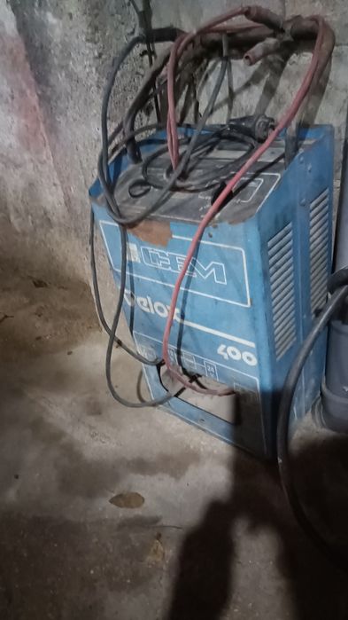 Soldadoras semiautomáticas e spotter
