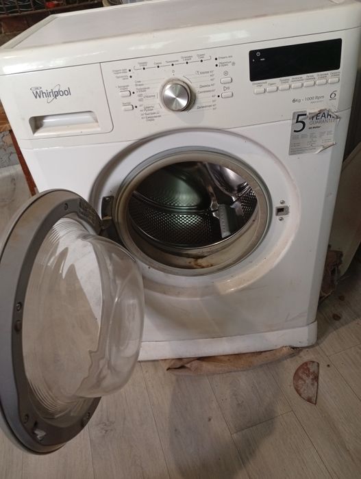 Продам стиральную машину