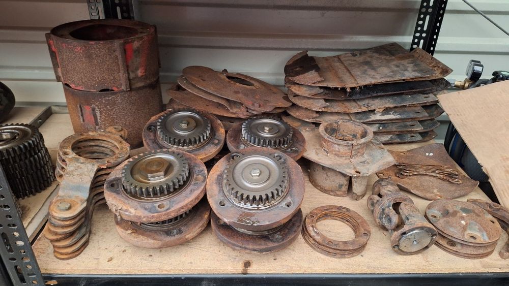 Kosiarka dyskowa Kverneland Vicon Taruup Deutz części piasta przekładn