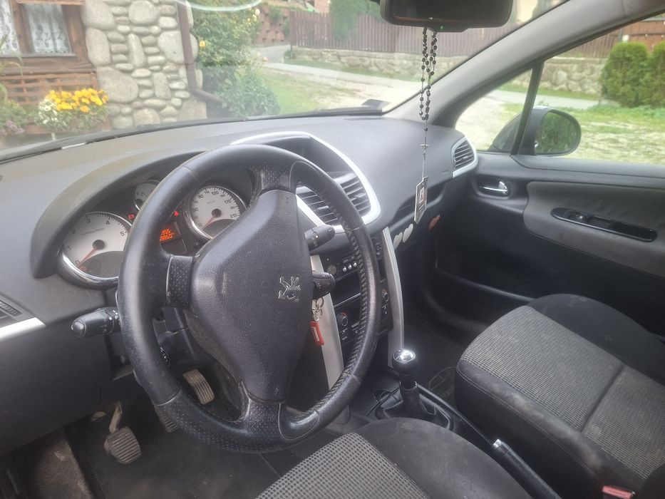 Sprzedam Peugeot 207
