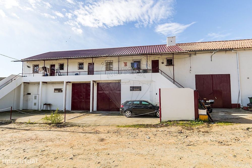 Quinta T6 para venda — Nossa Senhora Da Vila, Nossa Senhora Do Bispo E Silveiras, Évora