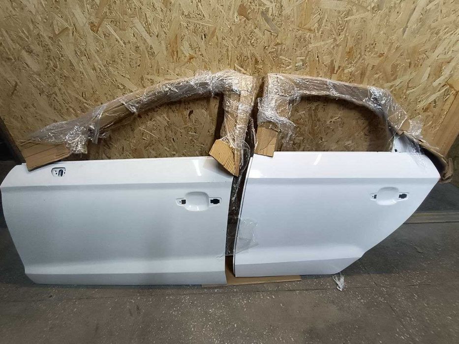 Двері AUDI A3 2015  8V Двері Праві\Ліві - Перід\Зад