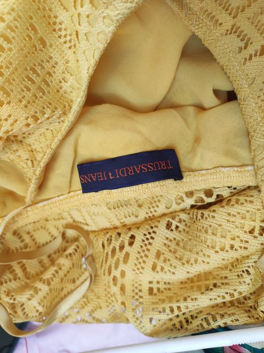 Sukienka lato koronka TRUSSARDI