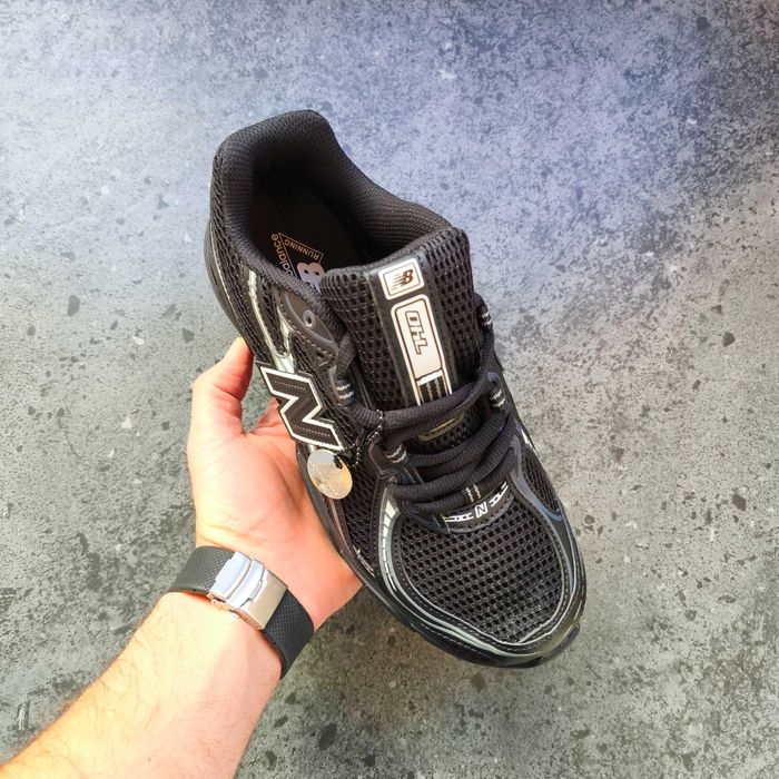 Кросівки чоловічі New Balance 740v2 чорні бежеві розмір 41-45