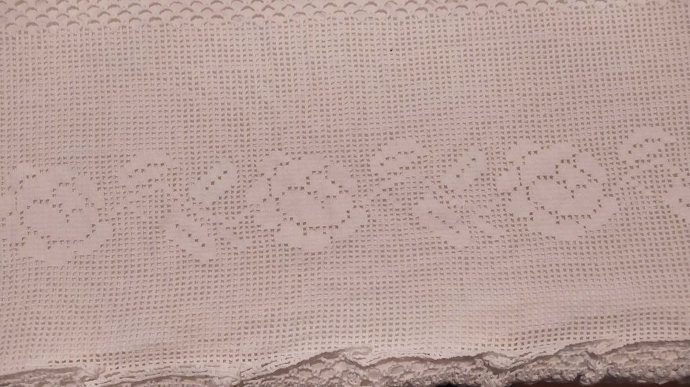 Colcha Renda Cama de Casal 45€
