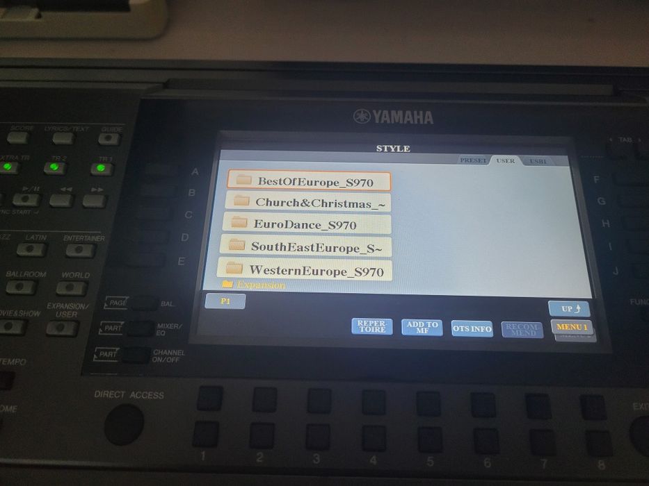 Yamaha psr s970 + 581 styli