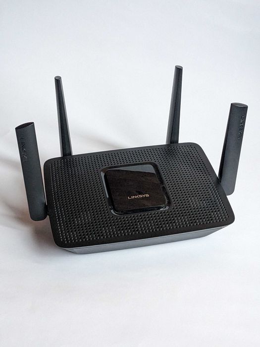 Linksys MR8300 Mesh WiFi Router
