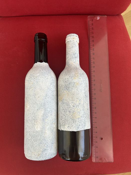 Par garrafas decorativas pintadas à mão