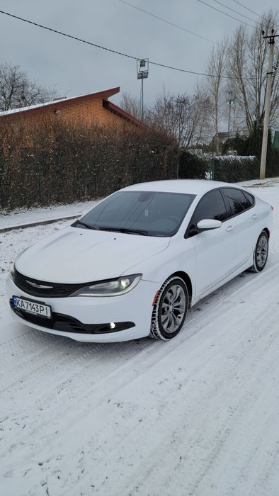 Chrysler 200s 2014р. 165т.