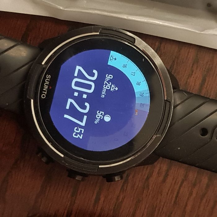 Suunto 9 Baro com acessórios