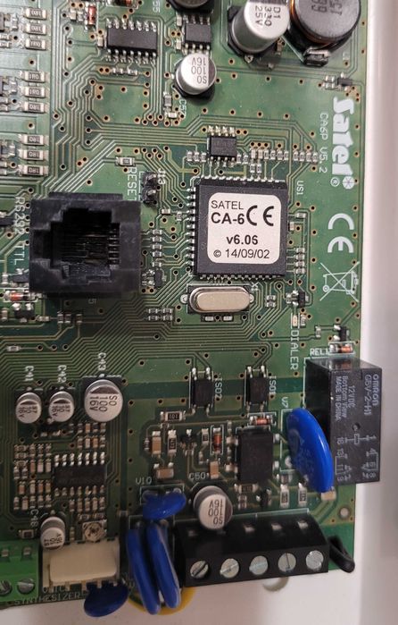 SATEL kompletny alarm CA-6