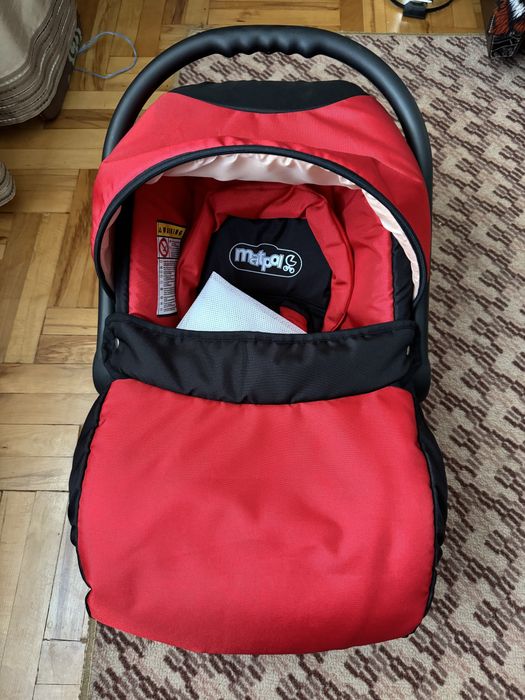 Nosidełko samochodowe Karwala Carlo 0-10kg czerwone