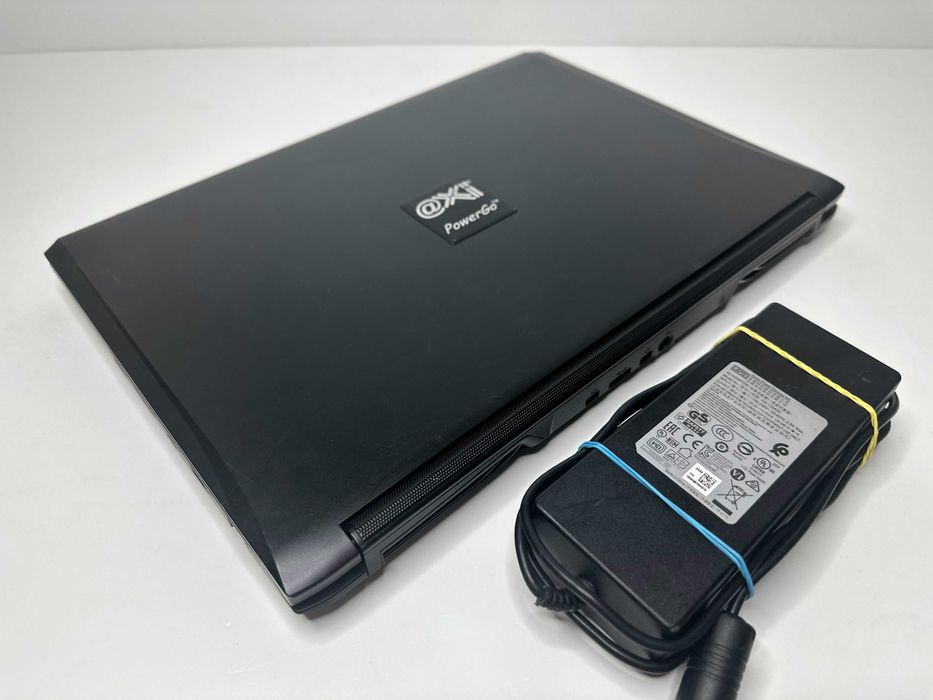 Ігровий Clevo N155RD1, Core i7-6700HQ, 16Gb, SSD+HDD, GTX 960M, FHD