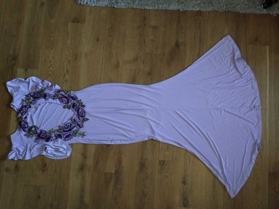 Sukienka maxi wieczorowa elegancka na wesele