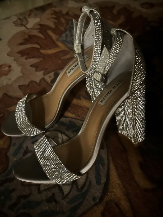 Босоножки  Steve Madden,стразы,каблук,38р