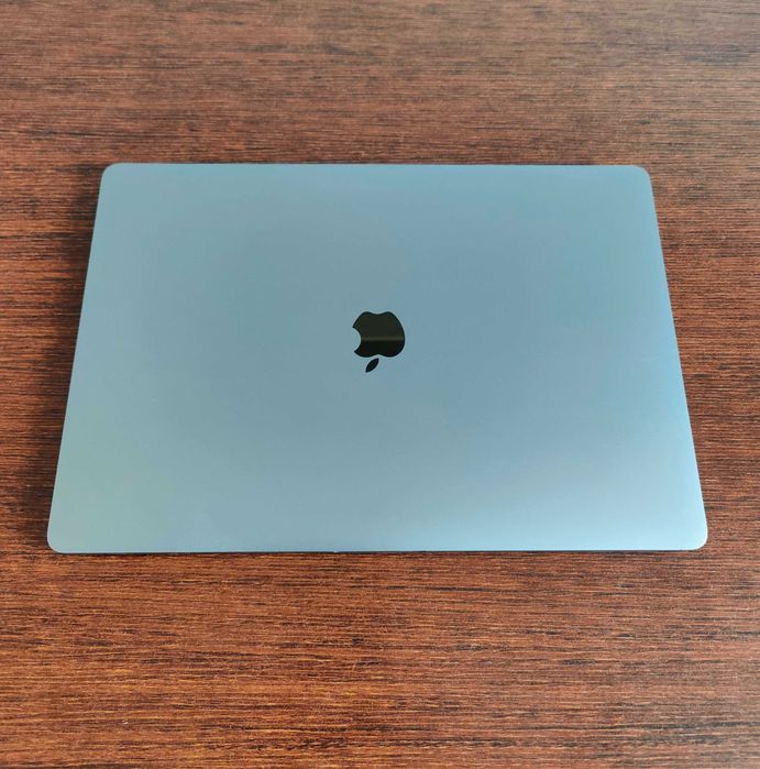 Laptop Apple MacBookPro 16,1. A2141, 2019