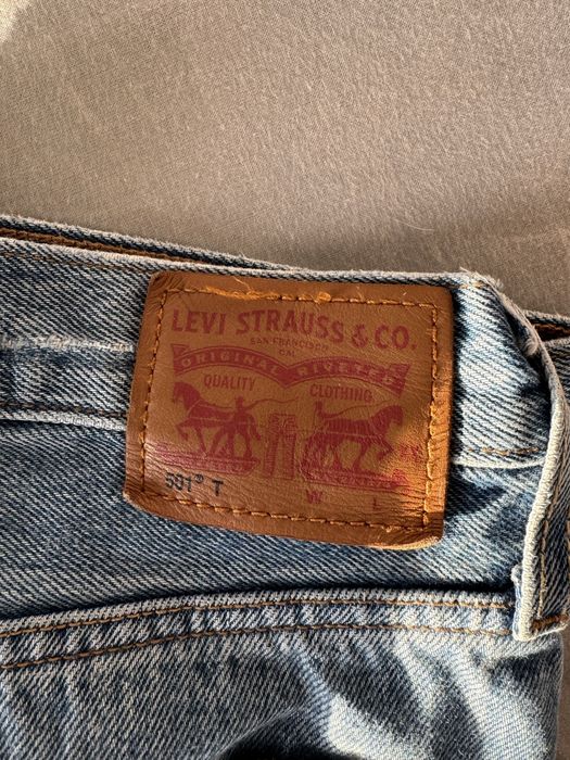 Жіночі джинси Levis 501