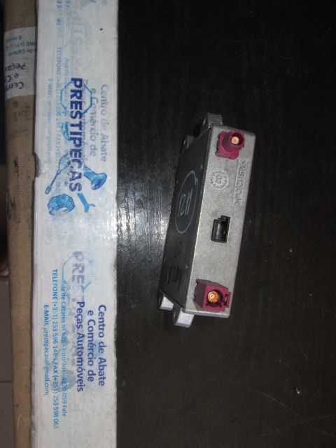 Antena AUDI A4 (8E2, B6)