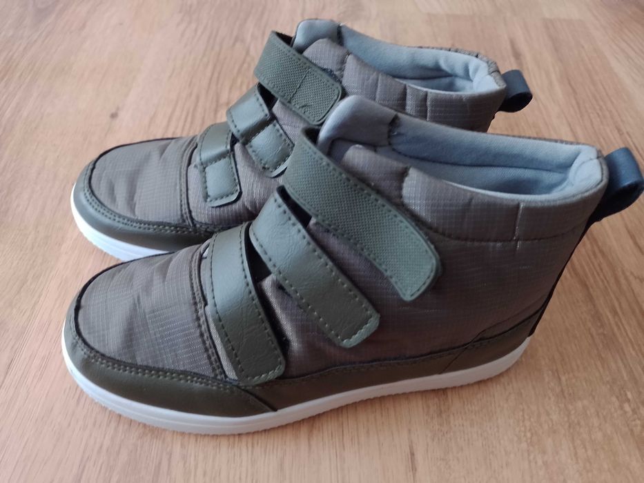 Buty jesienne unisex, dziewczęce, chłopięce. Kolor khaki. Rozm 32 Nowe