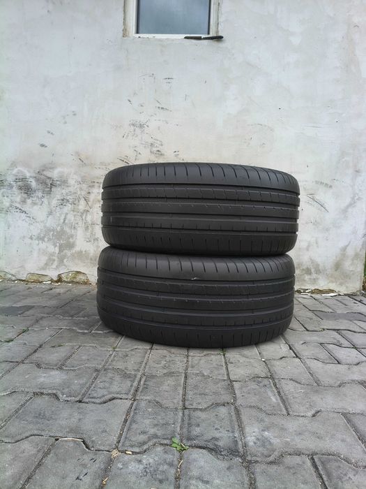Lato Goodyear 255/45 R18 5mm