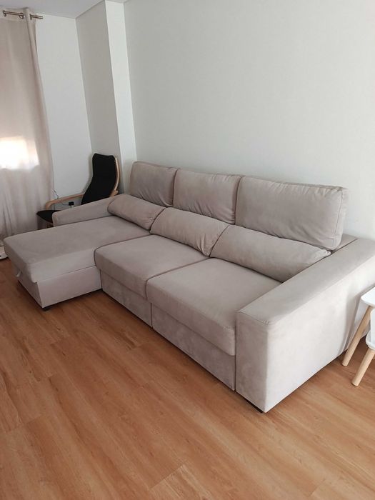 Sofá Chaise Longue Modular Gato Preto – Excelente Estado