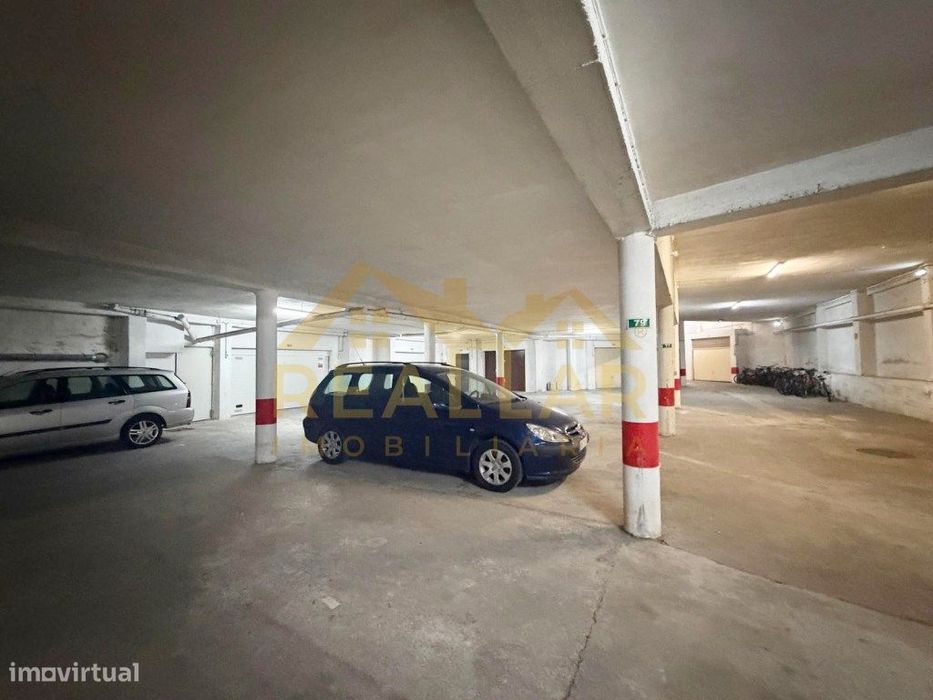 T1 de Luxo na Póvoa de Varzim - Condominio fechado com Piscina
