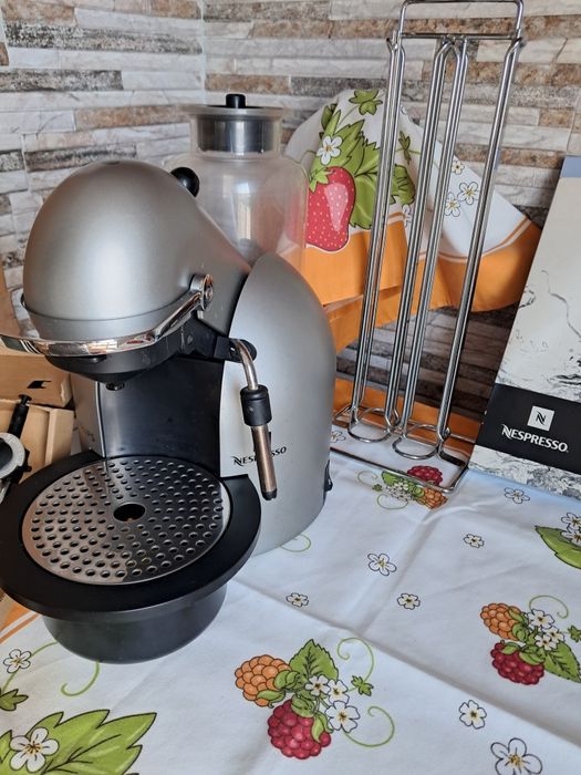 Maquina Krups de cafe Nespresso