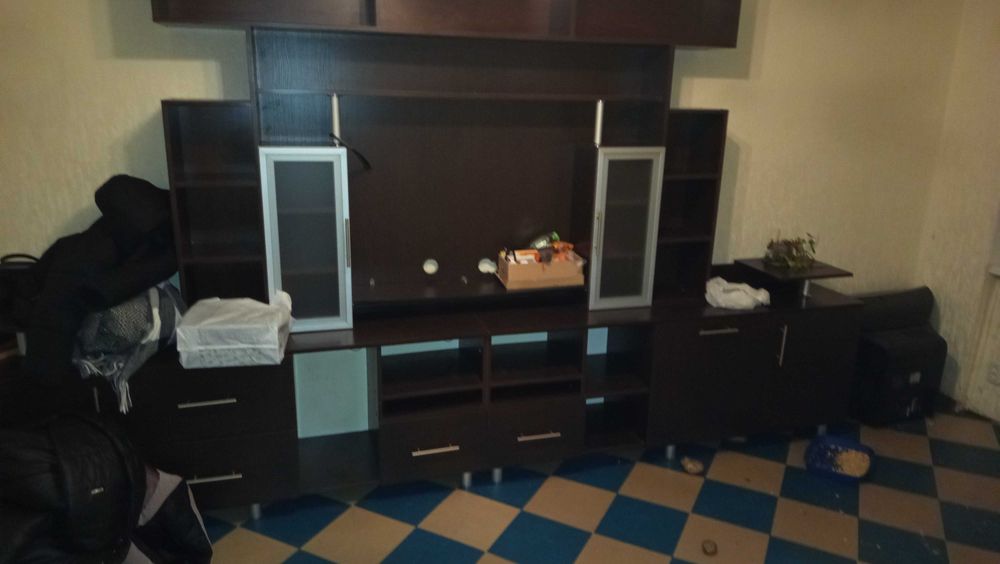 Продам ,мебель для зала .Стенка .