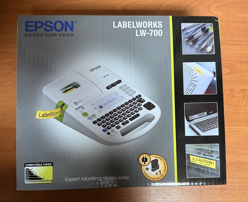 Принтер для друку наклейок Epson LW-700