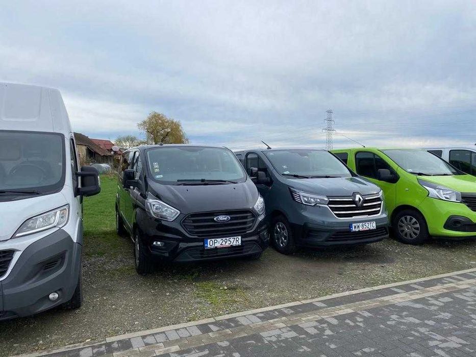 Wypożyczalnia samochodów 9 osobowych busów wynajem aut bus do wynajmu