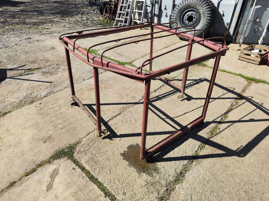 Ursus C-330 C-360 kabina rurowa