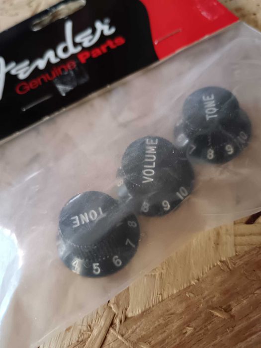 Fender Volume & Tone Knobs Set Black