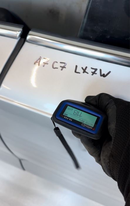 Дверка AUDI A7 S7 RS7 c7 4g 10-18р LX7W Оригінал Алюміній