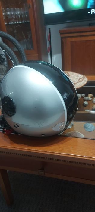 Capacete crivit pouco usado