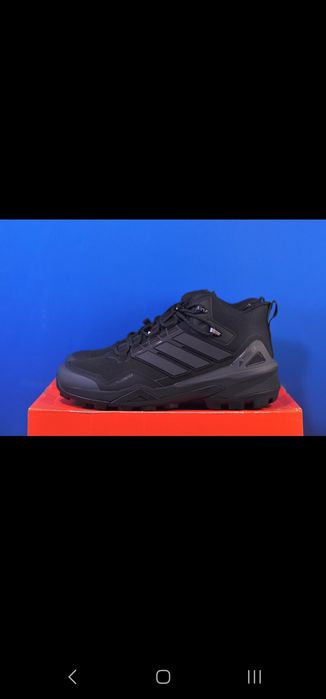 Продам кросівки Adidas Terrex Skychaser  Mid GORE-TEX