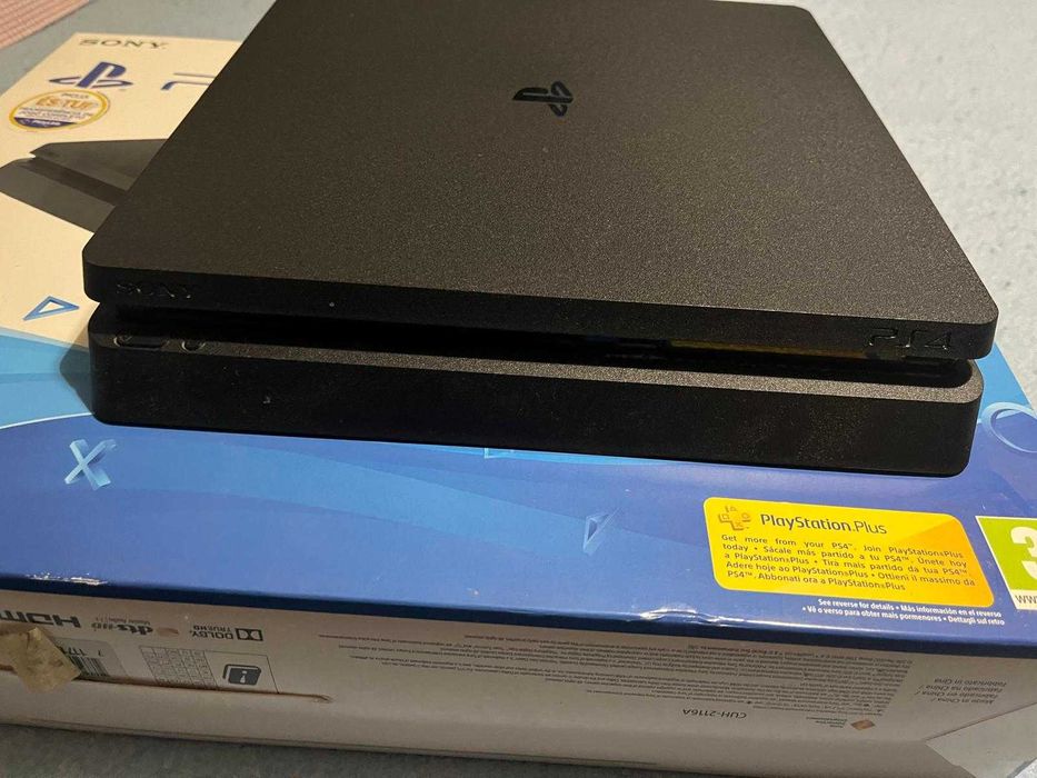 Playstation PS4 SLIM 500Gb (com 1 comando)